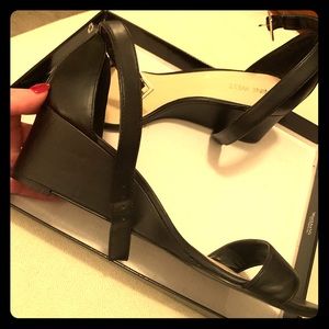 Nine West ankle strap low wedge size 9.5 Black